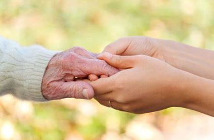 لماذا تعتبر خدمات رعاية كبار السن مهمة؟